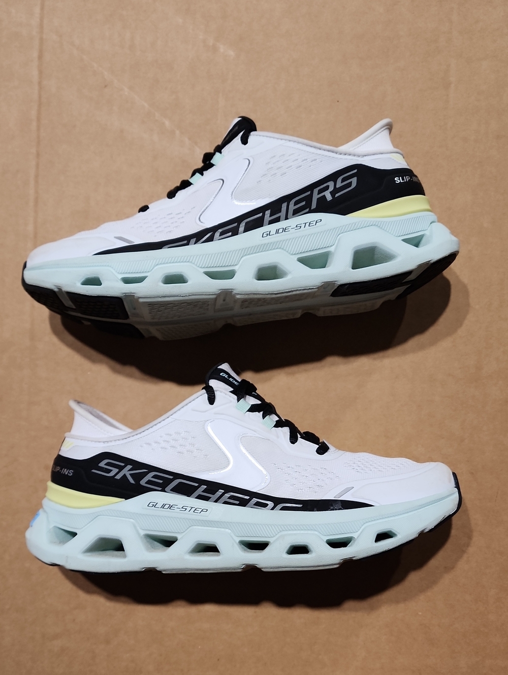 Skechers Womens Glide Step Altus Hands Free Slip Ins Sz 8.5